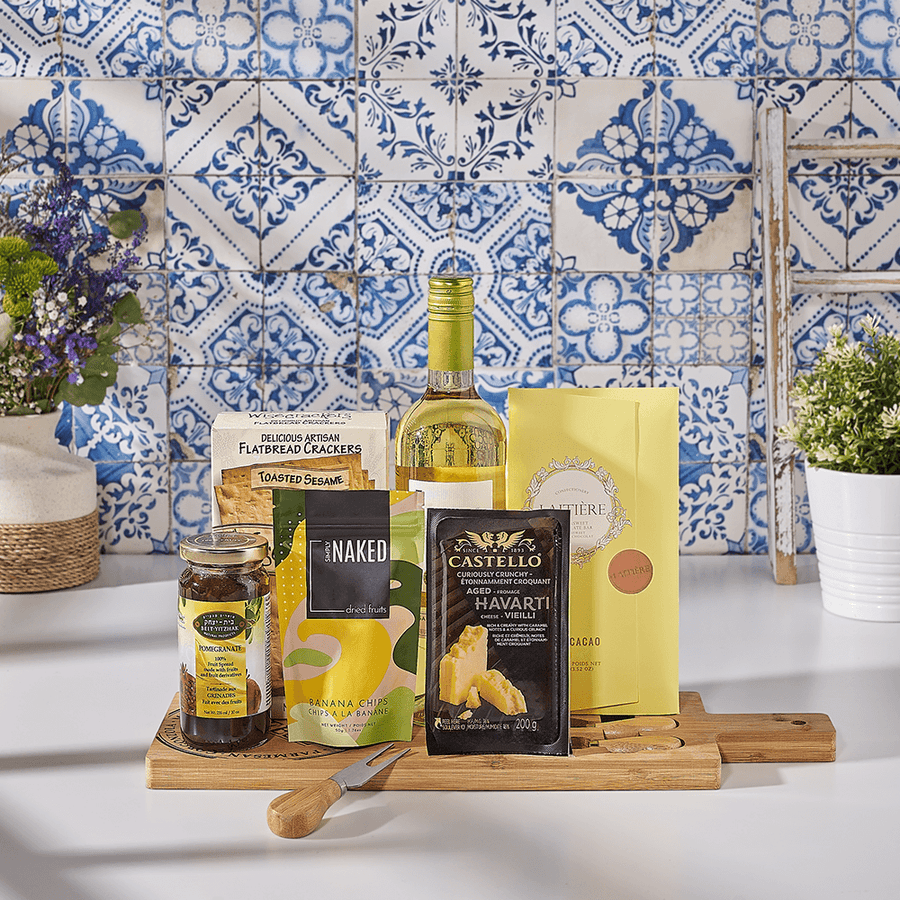 A Sweet & Salty Kosher Wine Treat Gift, kosher wine gift, kosher wine, wine gift, wine, kosher gift, kosher, USA delivery