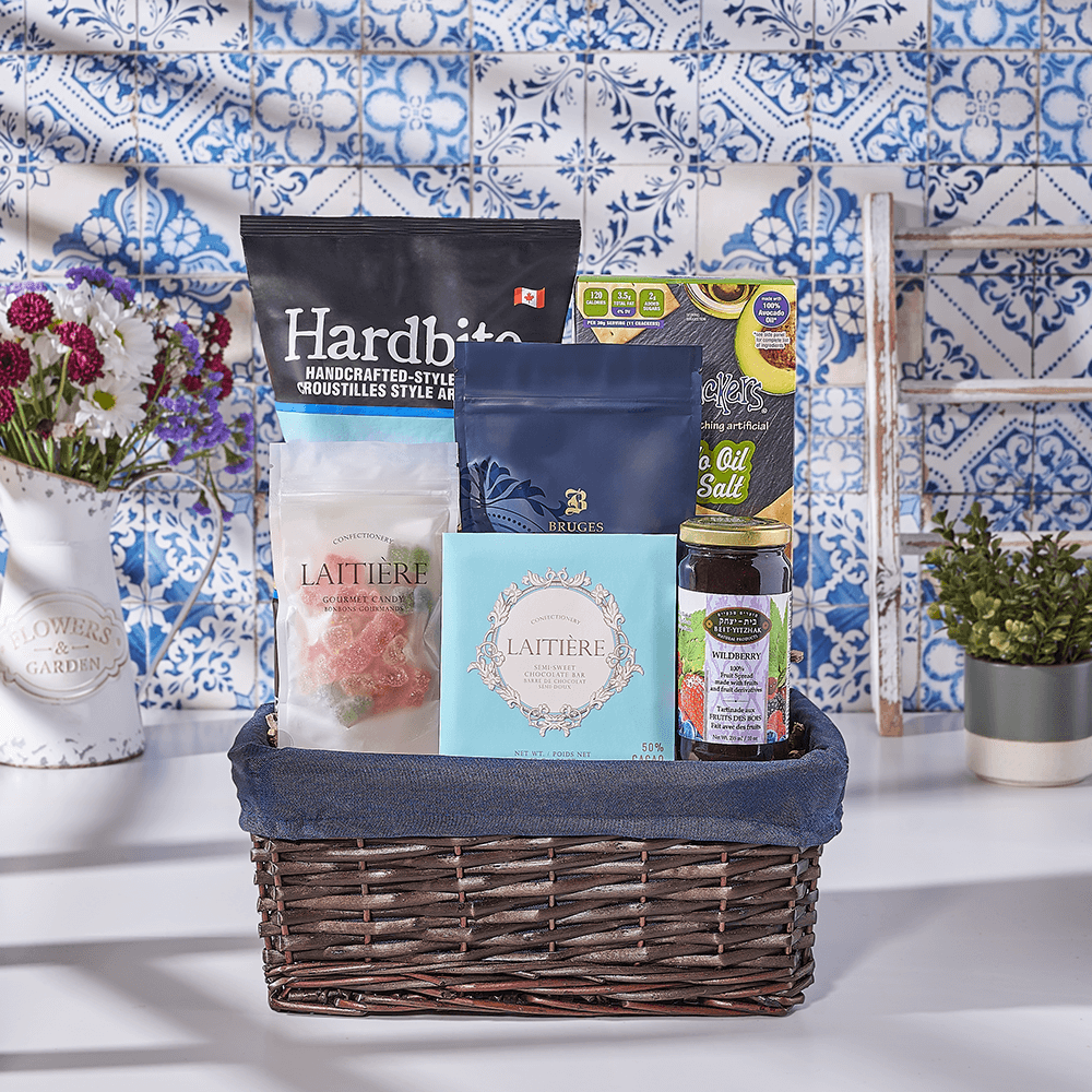 Hanukkah Treats Basket, kosher gift, kosher, snack gift, snack, USA delivery
