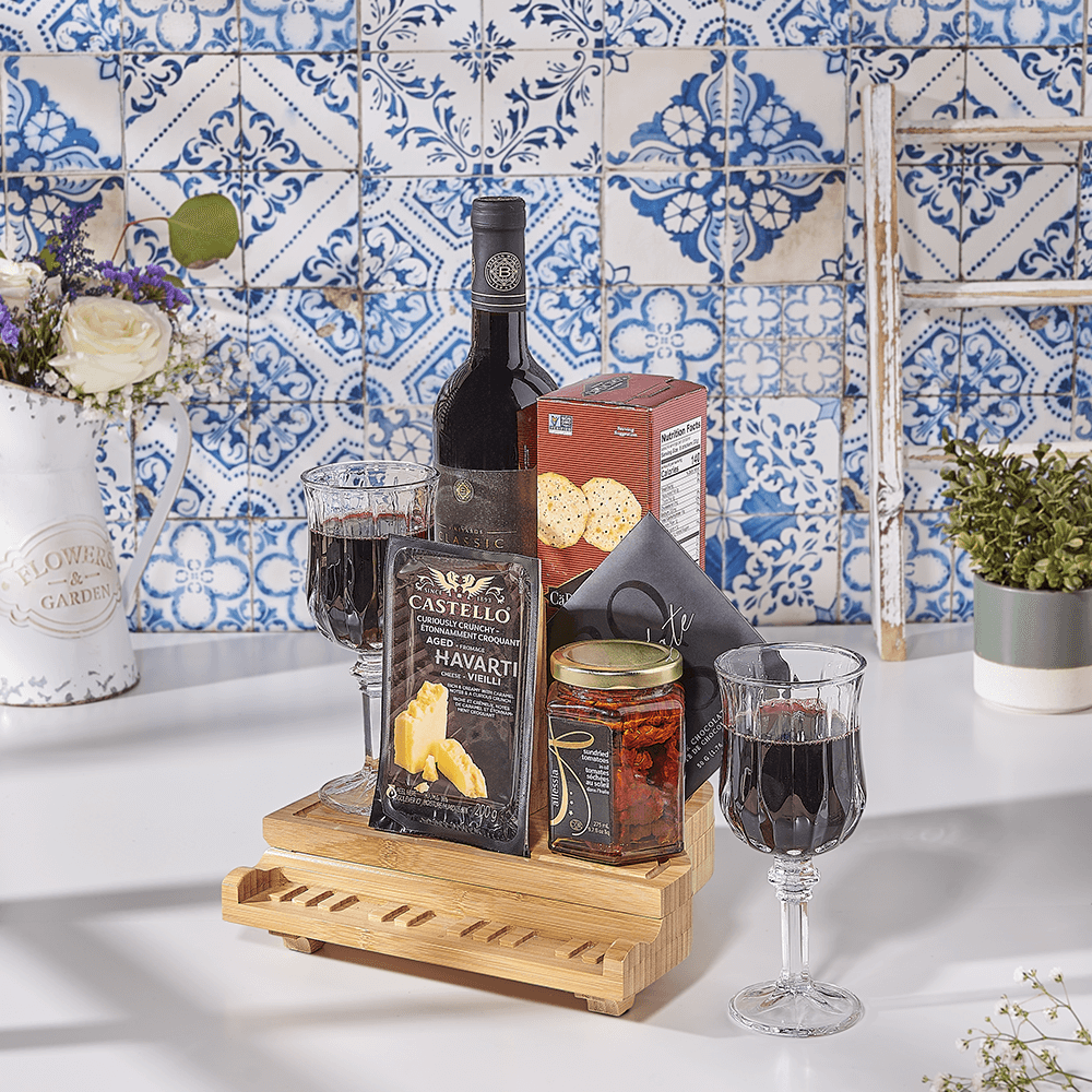 Harmonious Medley Gift Basket, kosher wine gift, kosher wine, kosher gift, kosher, wine gift, wine, USA delivery