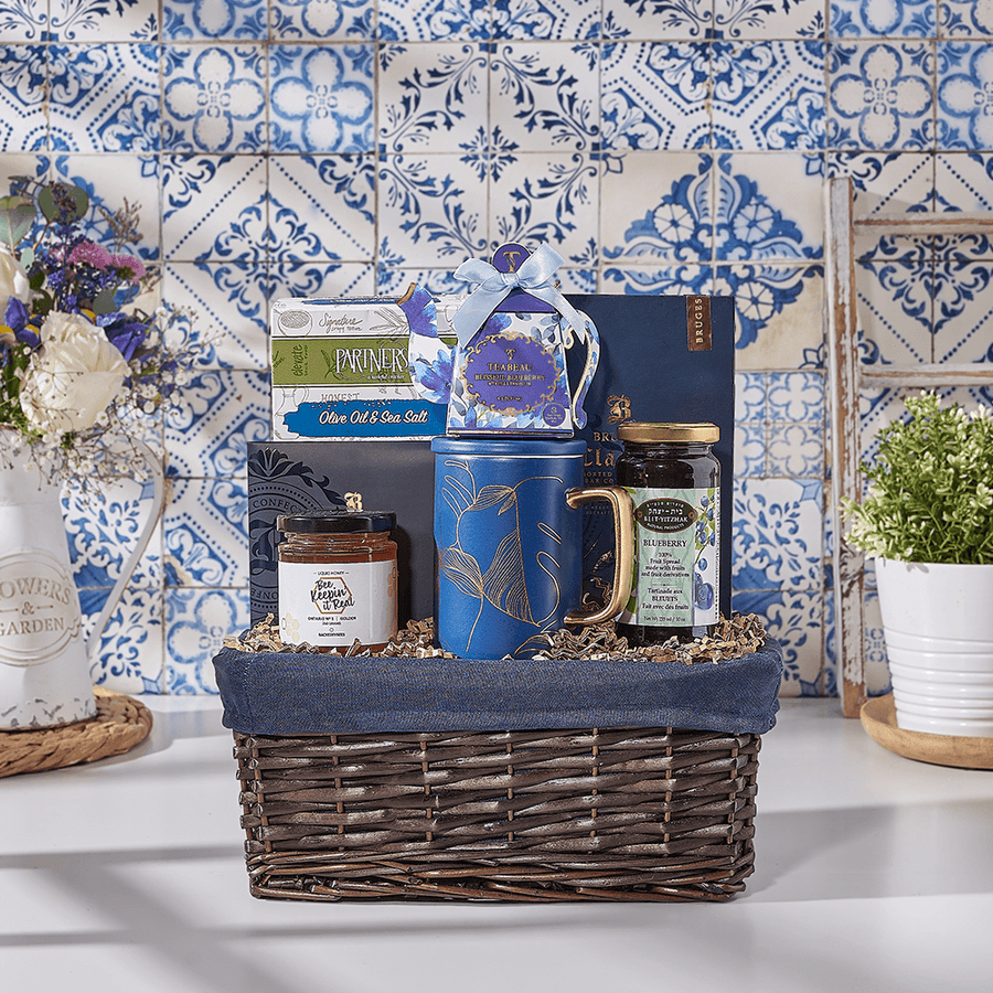 Kosher Snack & Tea Basket, kosher gift, kosher, tea gift, tea, US delivery