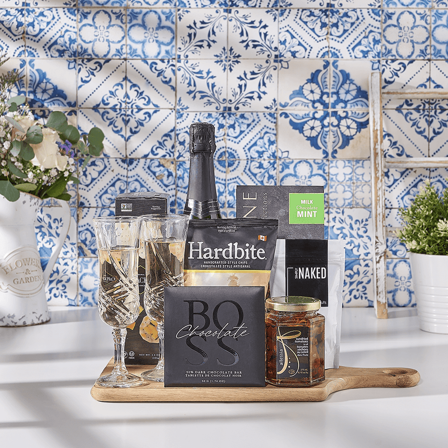 Little Snacker Kosher Platter With Champagne, kosher champagne gift, kosher champagne, kosher gift, kosher, champagne gift, champagne, sparkling wine gift, sparkling wine, USA delivery