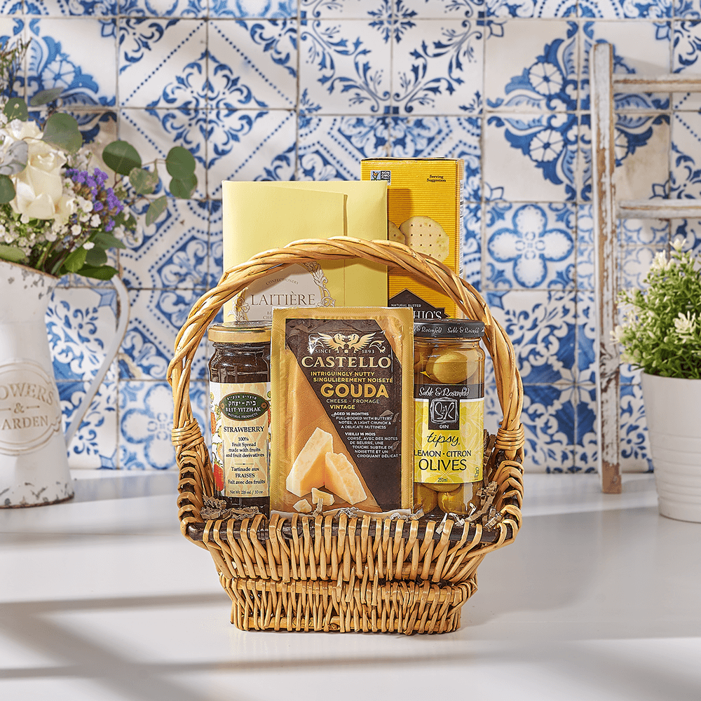 Simple Kosher Snack Basket, kosher gift, kosher, snack gift, snack, USA delivery