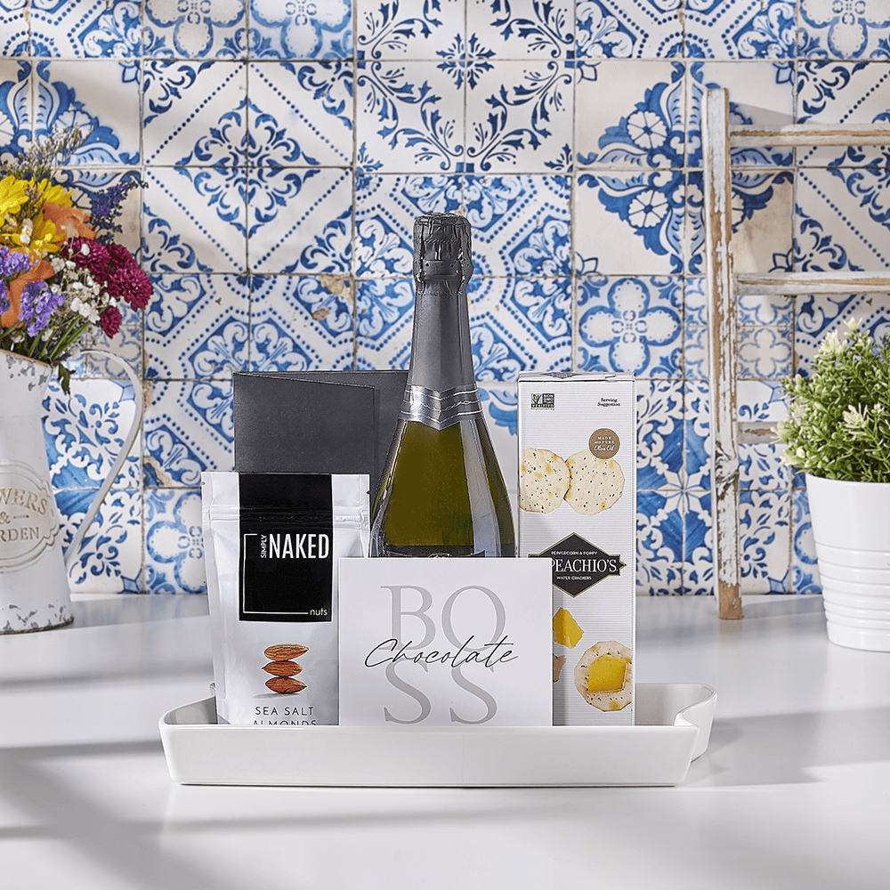 Snacks At Play Champagne Gift Set