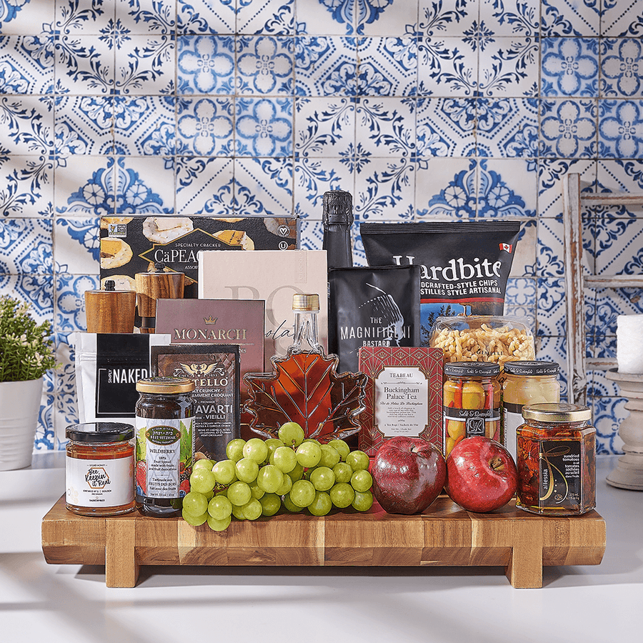 Tastes of The Shuk Mahane Yehuda Gift Basket, kosher gift, kosher, champagne gift, champagne, sparkling wine gift, sparkling wine, USA delivery