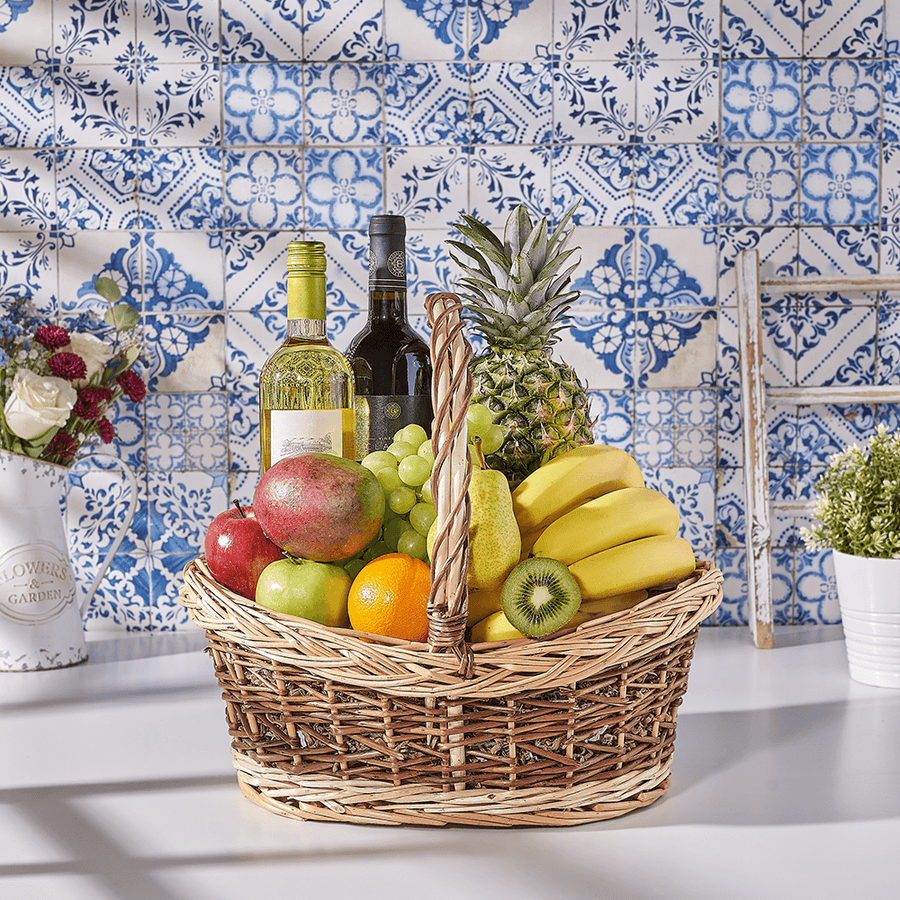 The Passover Dream Gift Basket, kosher gift, kosher, wine gift, wine, fruit gift, fruit, USA delivery