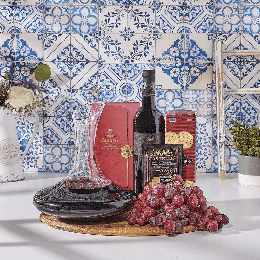 The Specialty Kosher Wine Pairing Gift Set, kosher gift, kosher, wine gift, wine, chocolate gift, chocolate, fruit gift, fruit, USA delivery