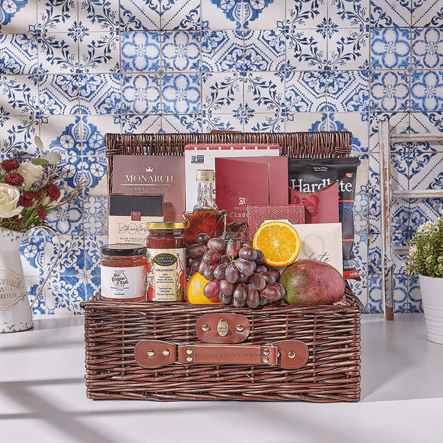 The Sweet All Kosher Gift Basket, chocolate gift, chocolate, kosher gift, kosher, fruit gift, fruit, USA delivery