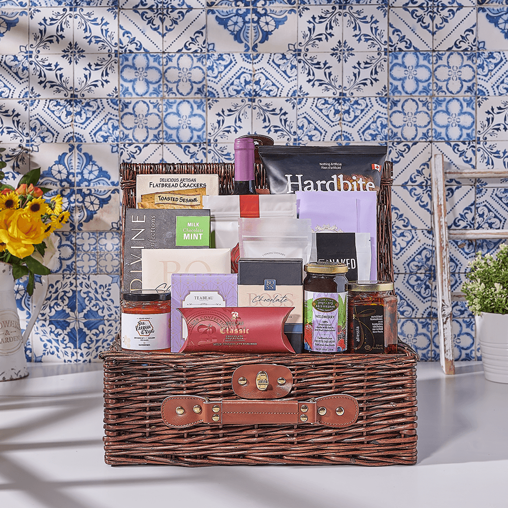 Wine &amp; Treats Basket, wine gift, wine, kosher wine gift, kosher wine, kosher gift, kosher, gourmet gift, gourmet, USA delivery